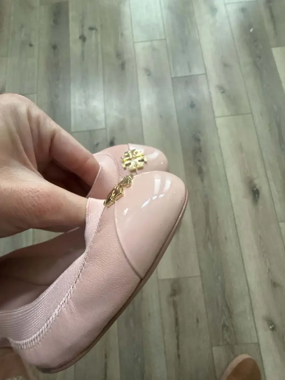 Tory Burch Pink Leather Ballet Flats with Gold Logo and Patent Cap Toe Size 9M